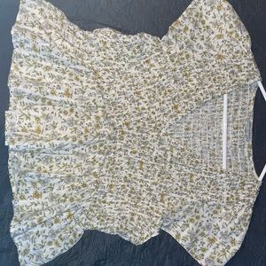 american eagle babydoll top with smocked top
